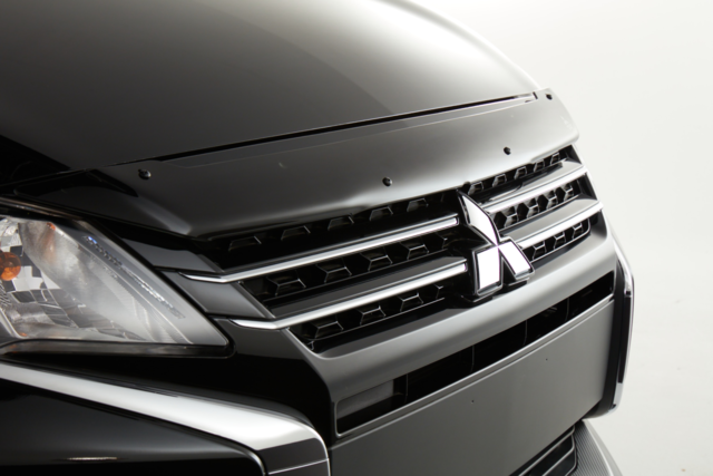 2020 mitsubishi store mirage accessories
